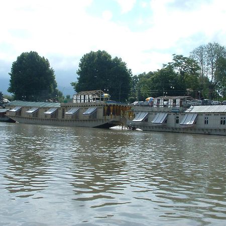 The Shelter Group Of Houseboats & Tour Organiser Srinagar  Ngoại thất bức ảnh