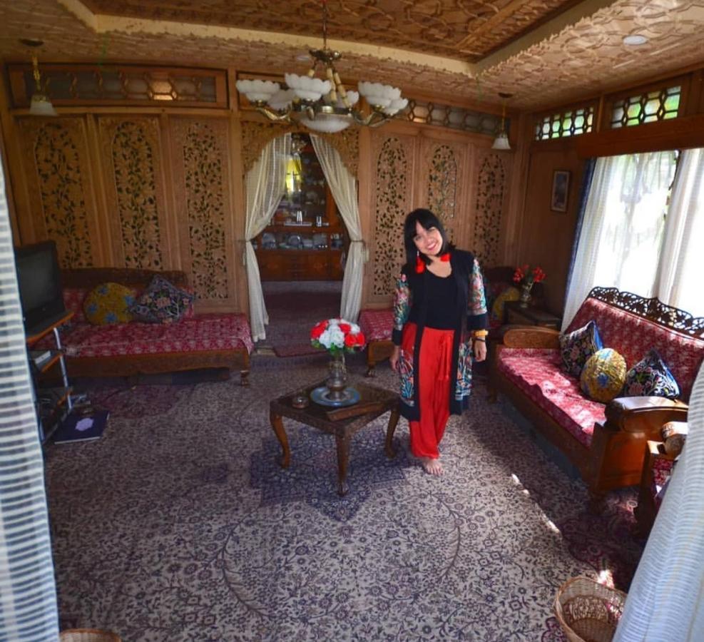 The Shelter Group Of Houseboats & Tour Organiser Srinagar  Ngoại thất bức ảnh