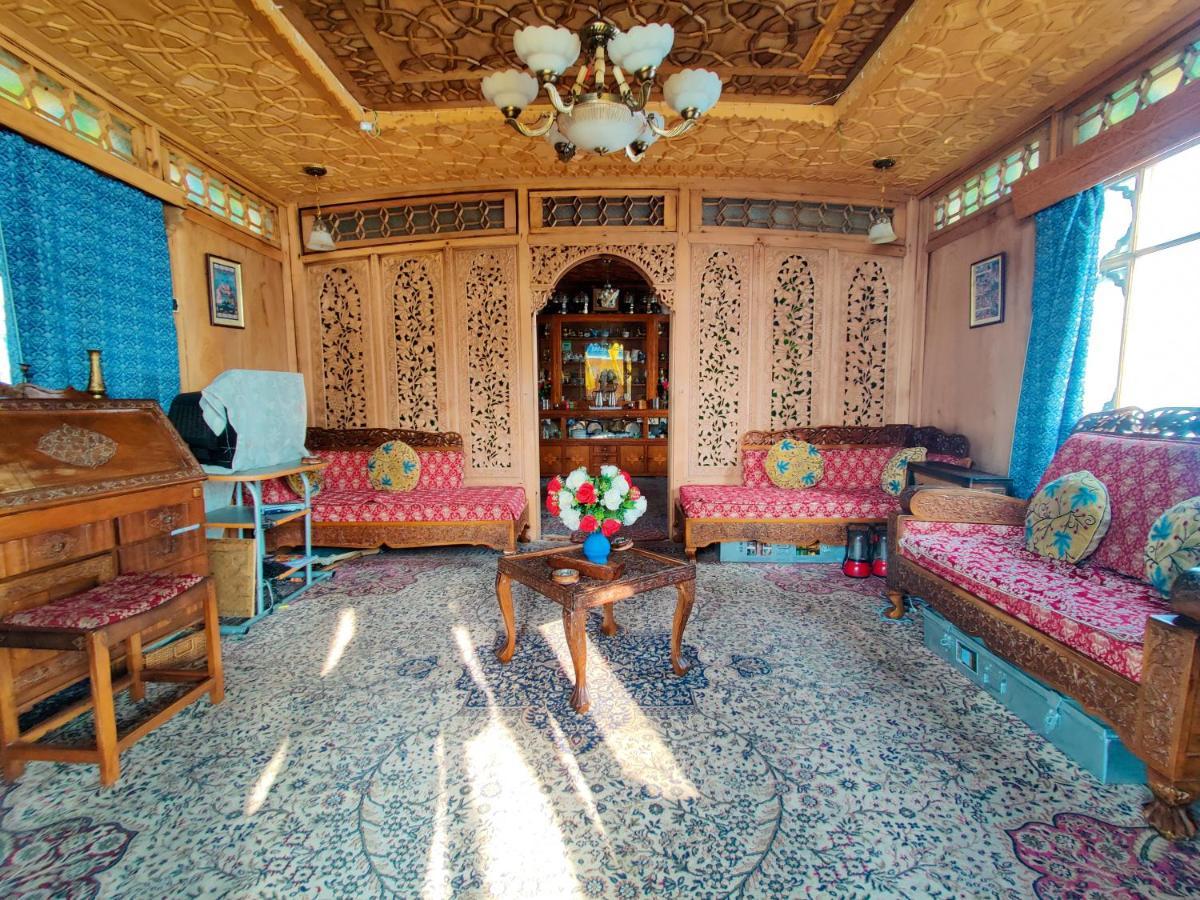 The Shelter Group Of Houseboats & Tour Organiser Srinagar  Ngoại thất bức ảnh